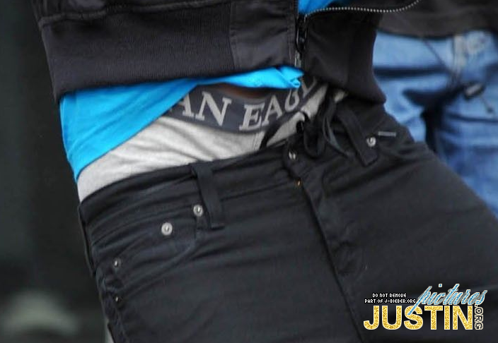 justin bieber underwear pics. Justin#39;s Underwear