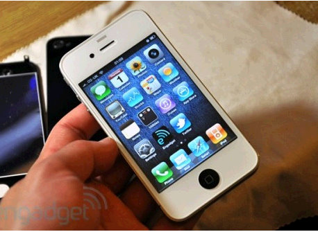 verizon white iphone 4 release date. White iPhone 4 Release Date