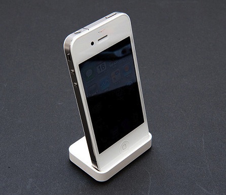verizon white iphone 4 release date. The new white iPhone 4 will be