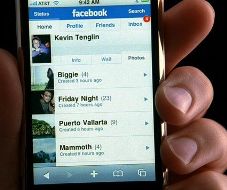 iphone-facebook-app