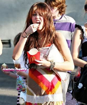 miley-cyrus-mcdonalds