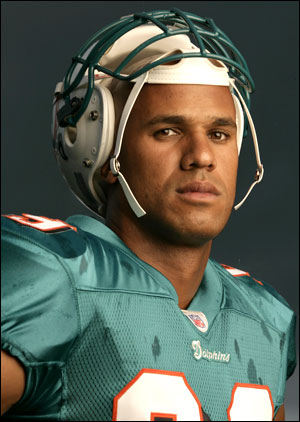 jason taylor image 2