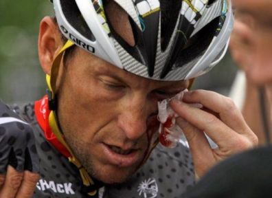 lance armstrong crash 1