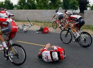 lance armstrong crash 61