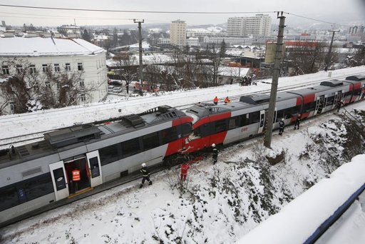 head-on-train-crash