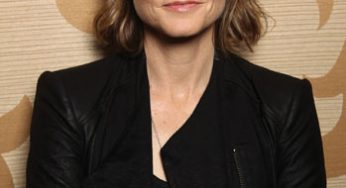 Jodie Foster’s Golden Globes Acceptance Speech: Not Retiring