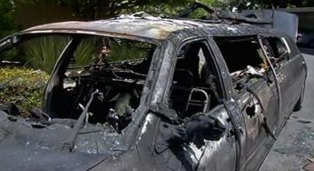 10 Elderly Women Escape Burning Limousine