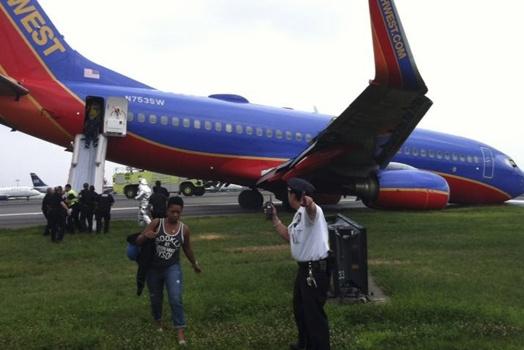 laguardia crash landing picture